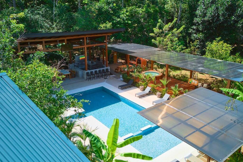 Casa Kristel - Exquisite Villa Getaway Puerto Viejo de Talamanca Exterior photo